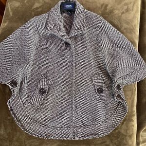 Cejan Tweed Cape Coat. Size S/M and color is brown and white